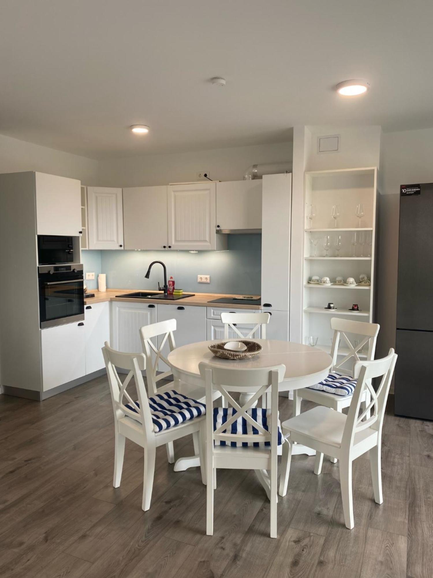 Casa Romana Apartmanok Siofok By Bltn ภายนอก รูปภาพ